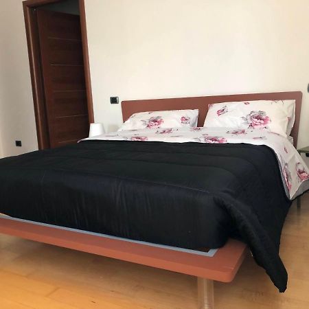 Appartamento A Casa Di Tamy Fabriano Luaran gambar